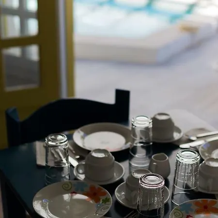 فندق Sunny Days 3*